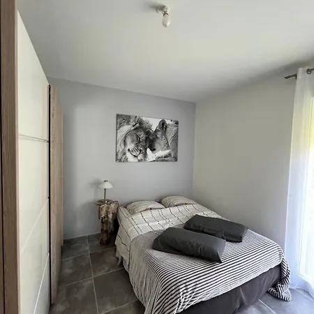 La De Nath וילה *