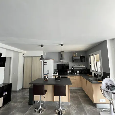 וילה La De Nath Jacou